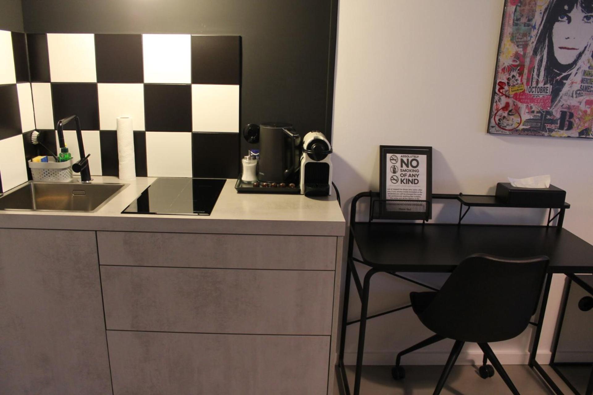 Square Rooms 20 ดุสเซลดอร์ฟ ภายนอก รูปภาพ